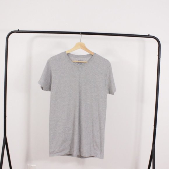 *Fruit of the Loom Grey Cotton T Shirt - Picture 2 of 3